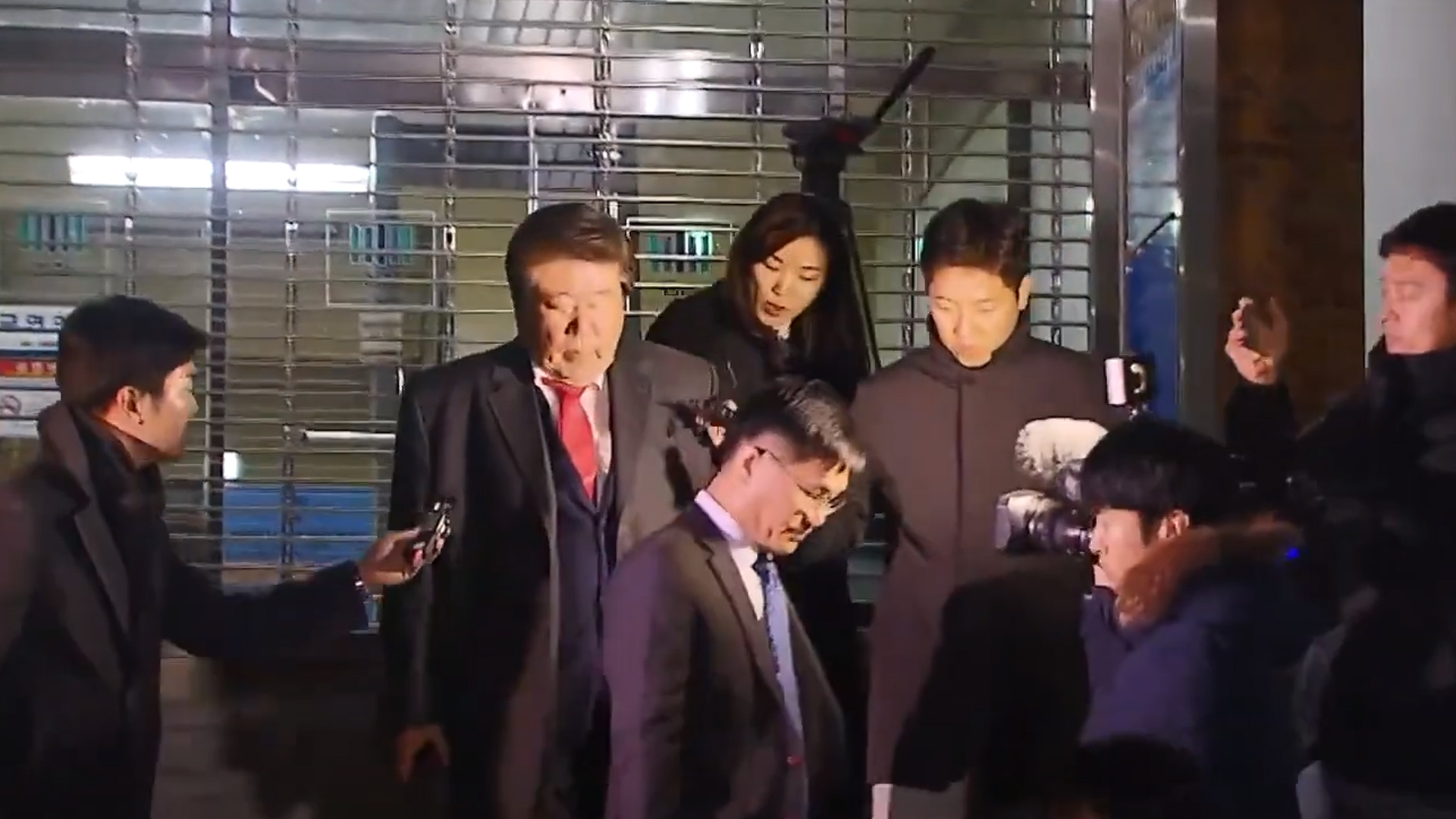 '리베이트 의혹' 최규성 전 농어촌공사 사장 구속