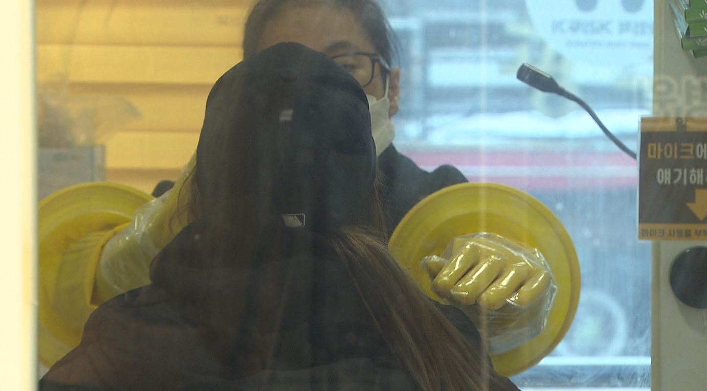 어제(13일) 1,591명 확진..전주 690명, 익산 285명