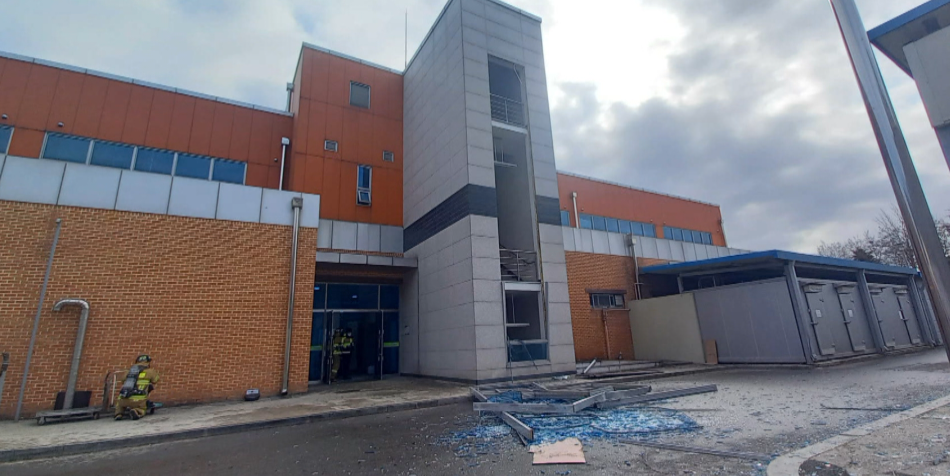 호남고속도로 여산휴게소 지하 진공보일러 폭발