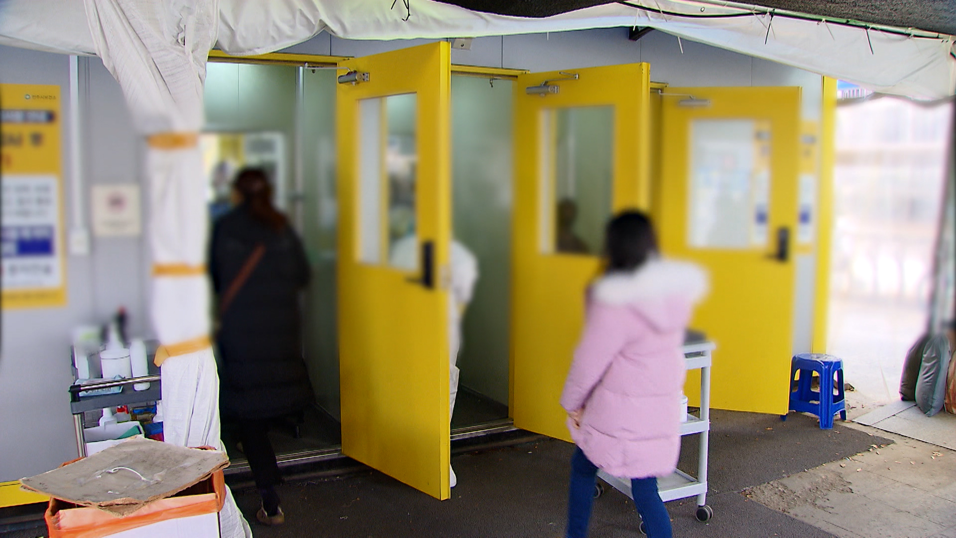 일일 확진자 6천 명대..10대 감염 가장 많아