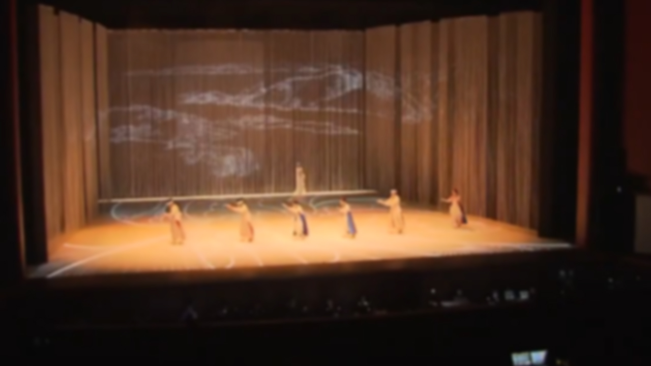 문화예술 사업 재개..지역순회 '신나는 예술버스'도 다시 운영