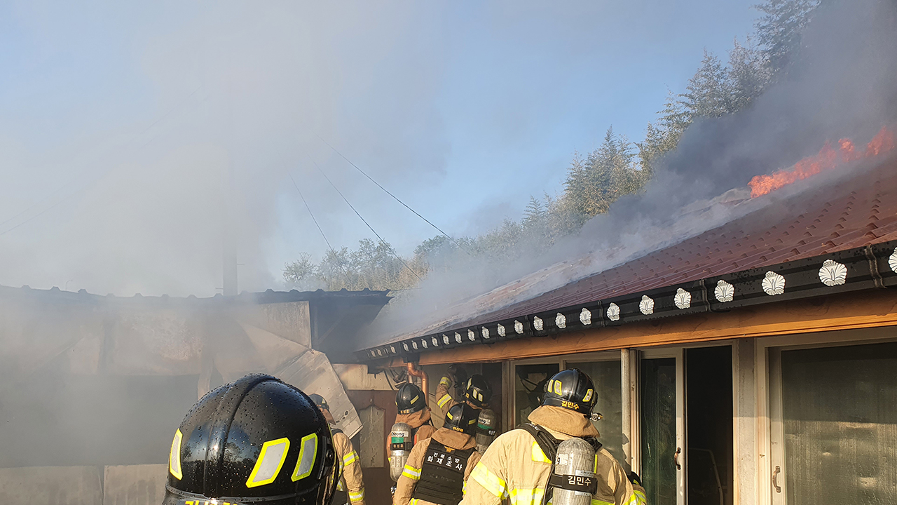 익산 주택 화재..인명피해없어