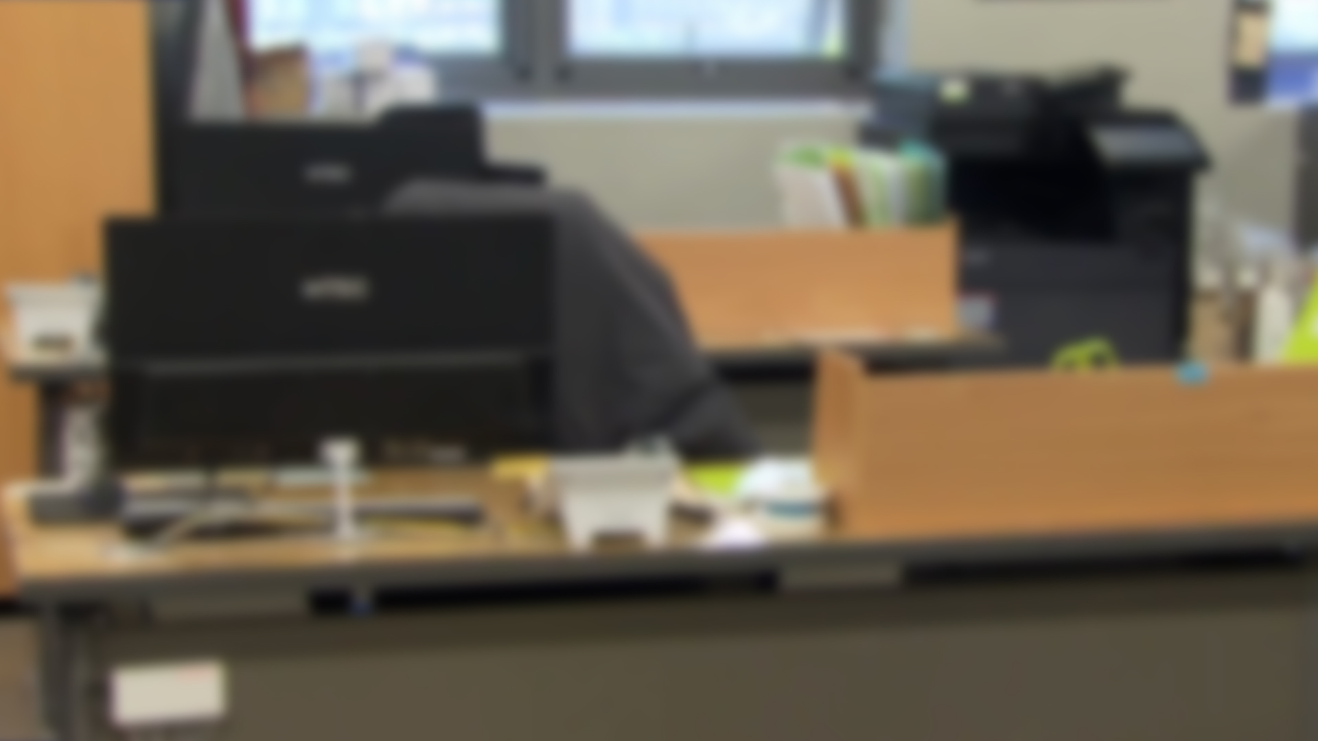 '한 지붕 두 사무소'.. 업체 바뀌었는데도 모르쇠로 버티는 관리사무소