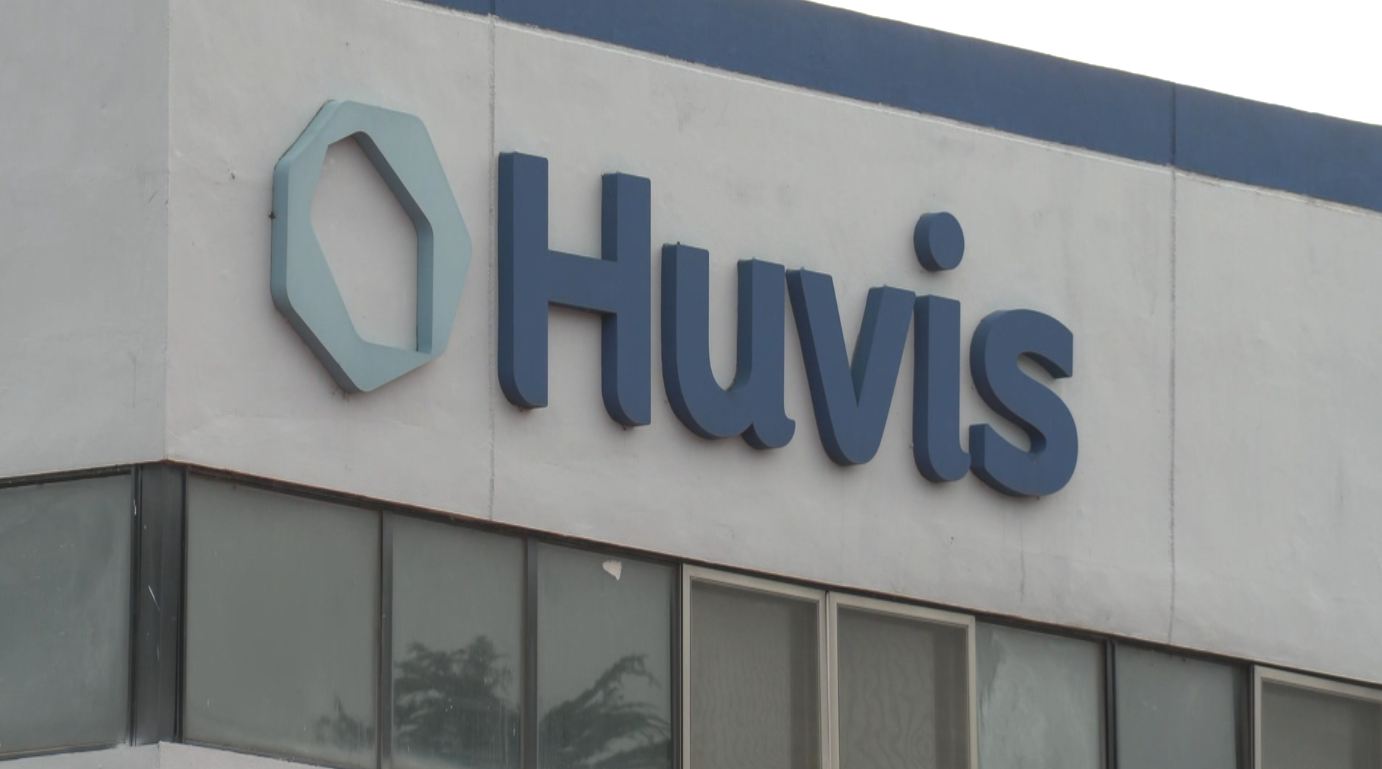 휴비스 전주공장 1,000만원 기탁..취약계층 아동에 책 전달 예정