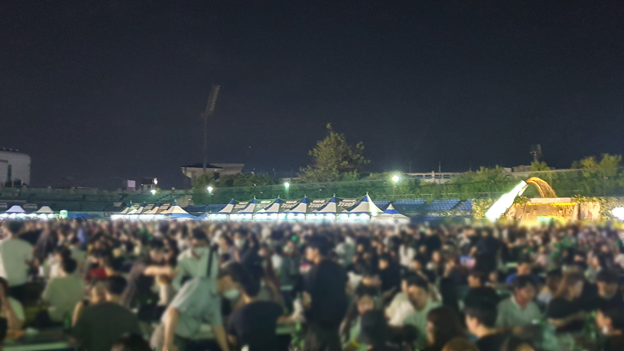 기획) “입장료 천 원? 귀찮은데 그냥 내고 말지 뭐”.. 쓰레기만 남은 전주가맥축제