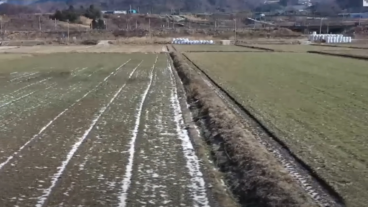 마을 땅 아들에게 넘긴 뒤 공사비 착복 의혹.. 경찰 수사