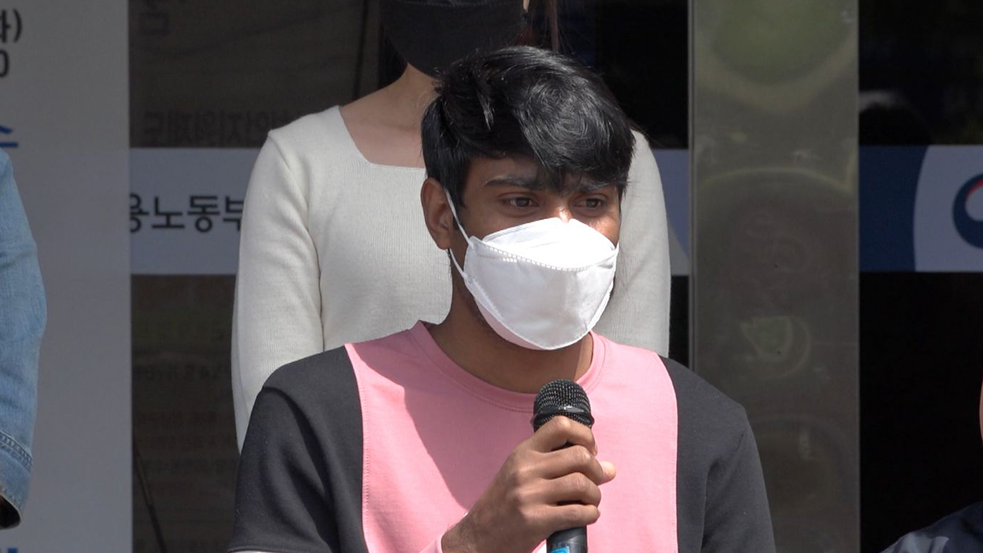 '돼지 내장 세척' 무슬림 노동자..사업장 옮기게 돼