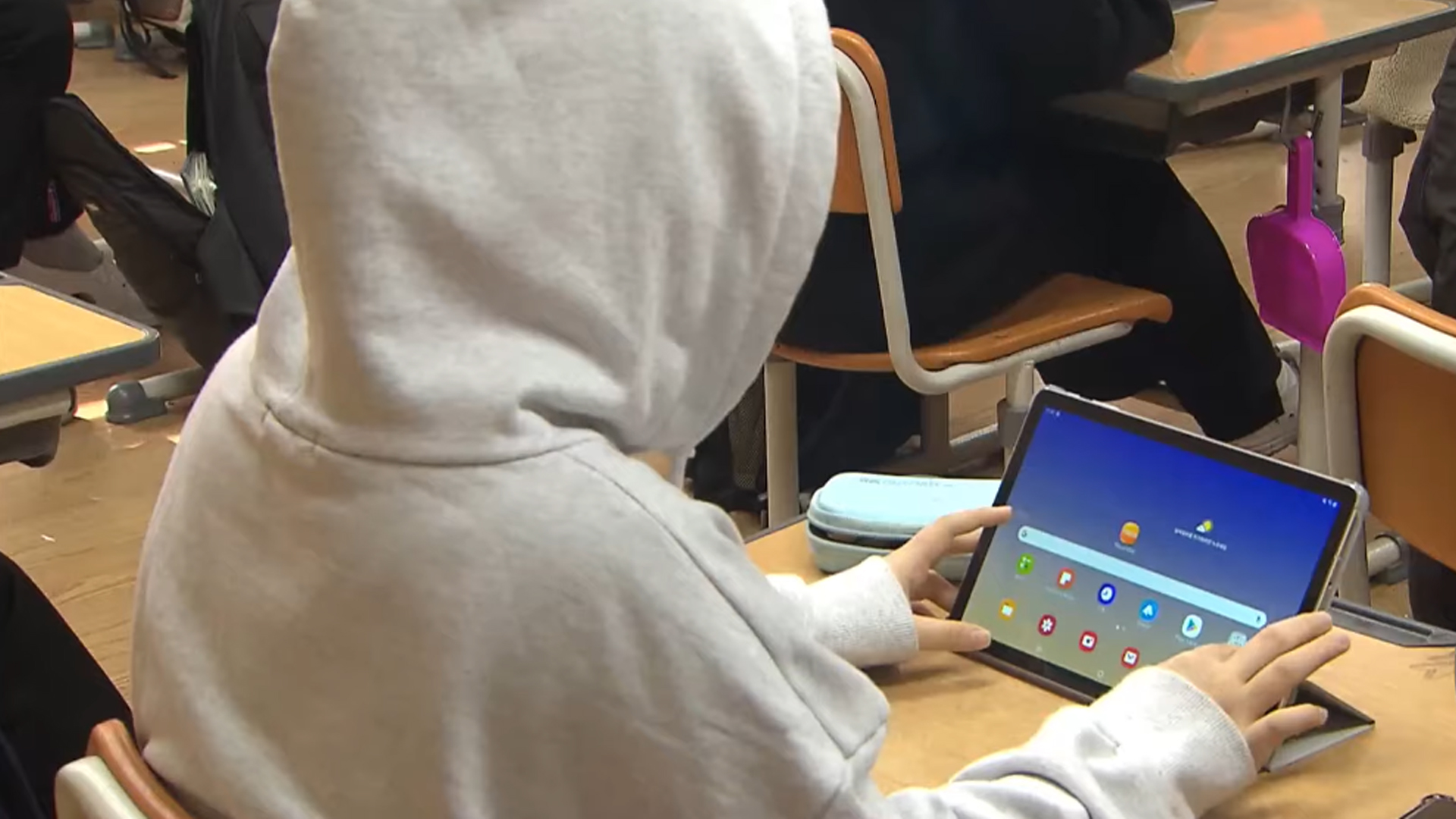 전교조, 전북교육청 스마트기기 기종 선정 의혹 제기