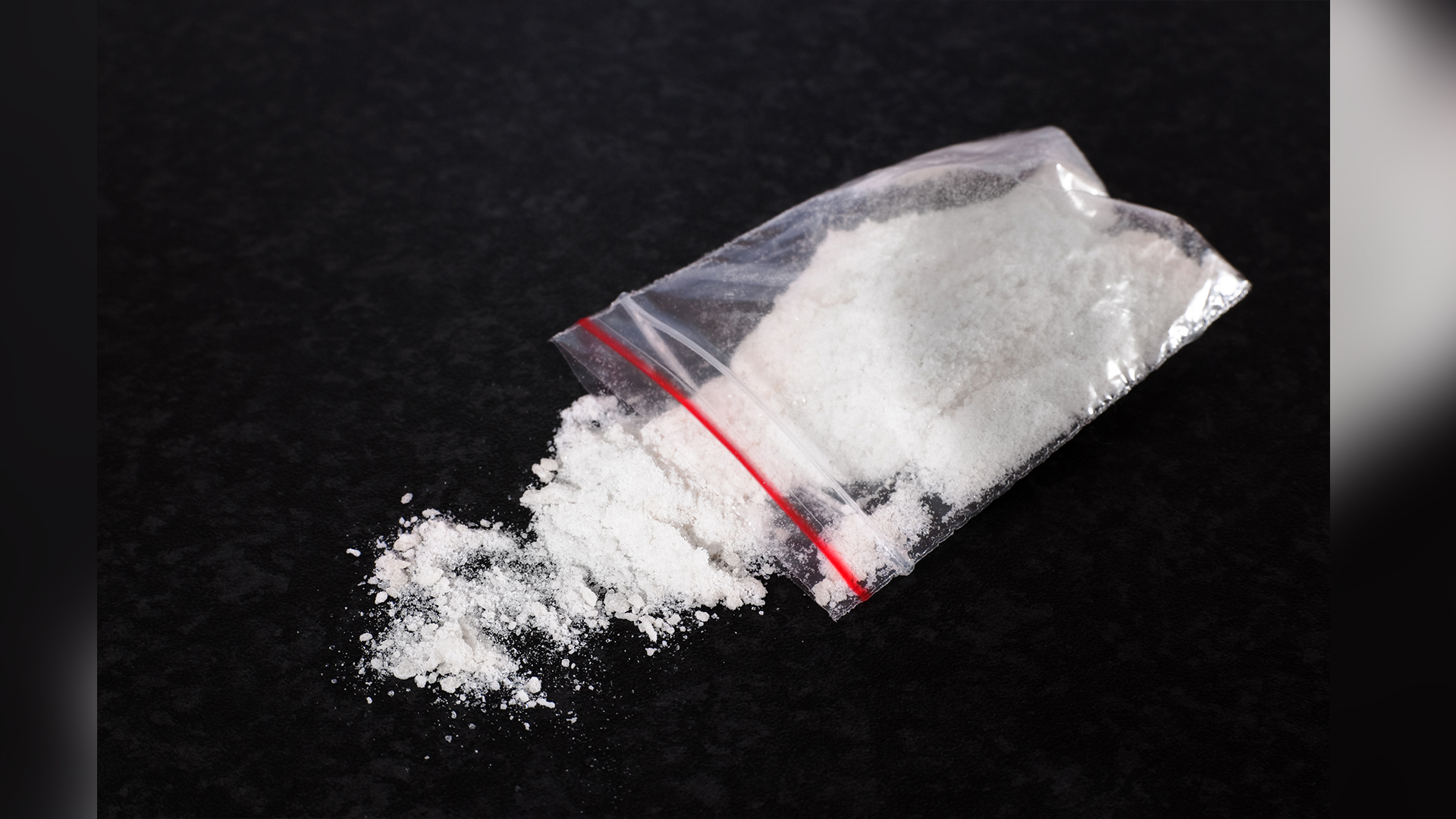 노래방서 필로폰 투약한 베트남인 7명 검거