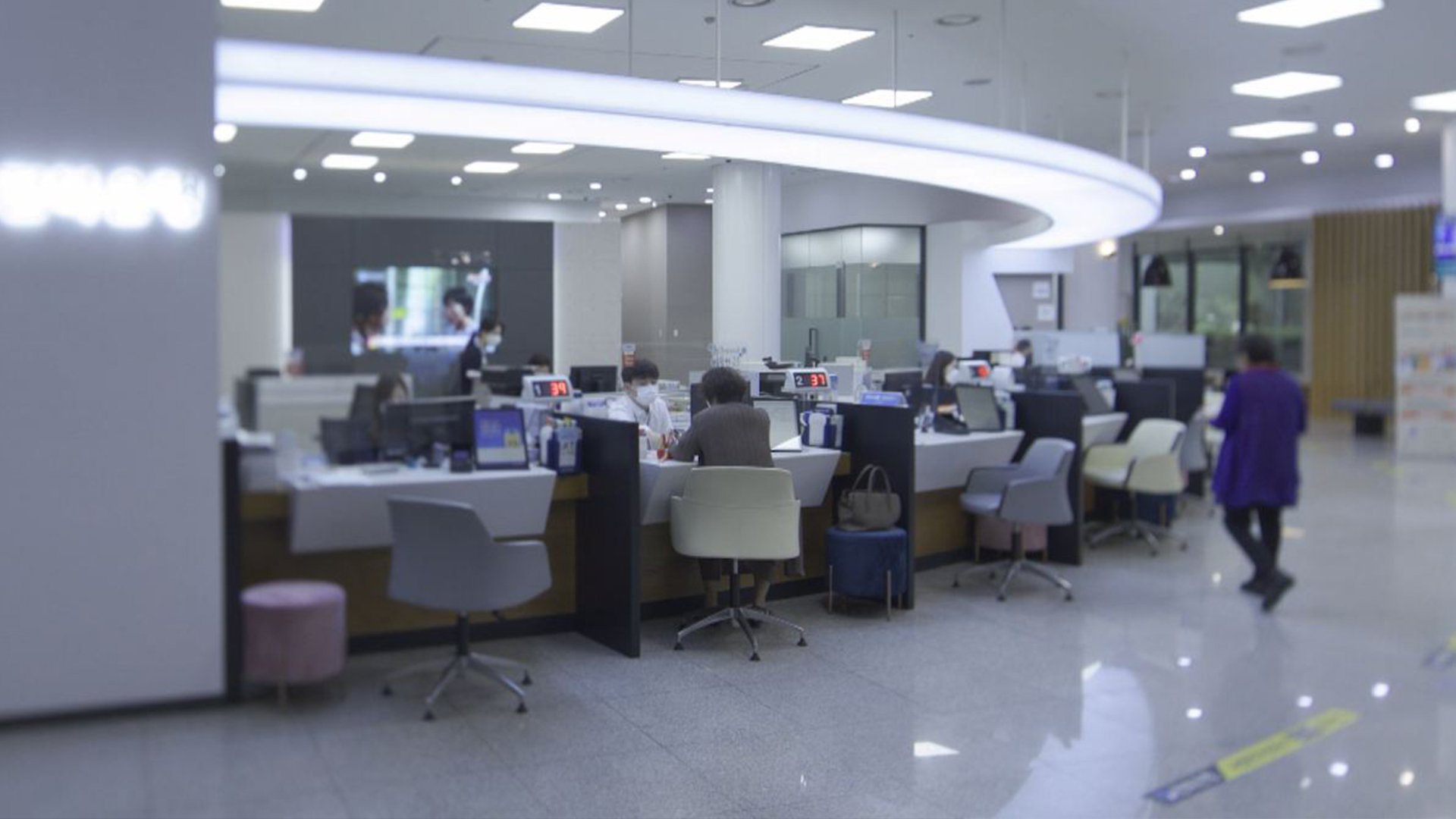 자영업 다중 채무 증가..고금리 대출 늘어