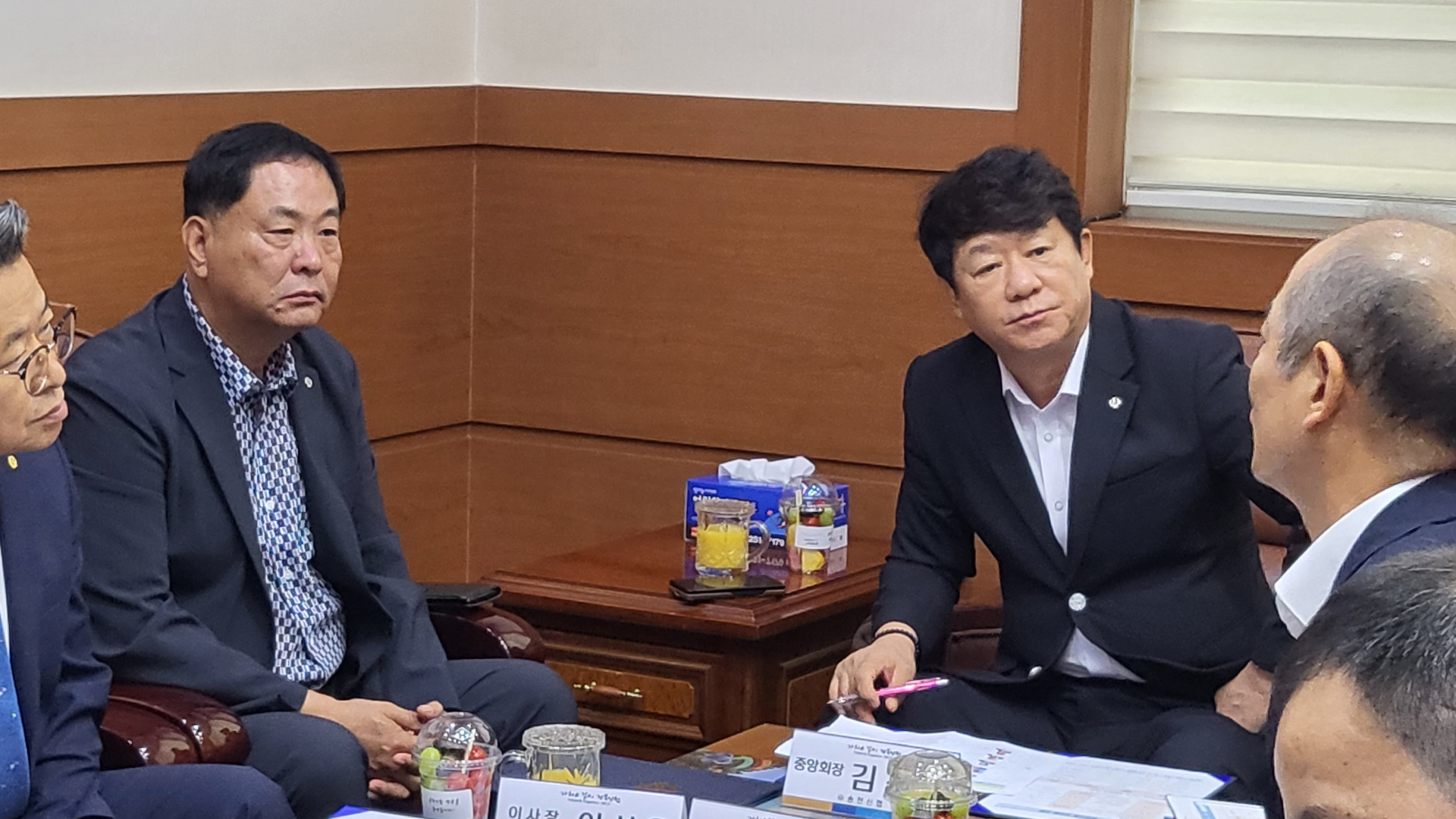 신협중앙회 김윤식 회장, 도내 신협 경영 애로 사항 논의