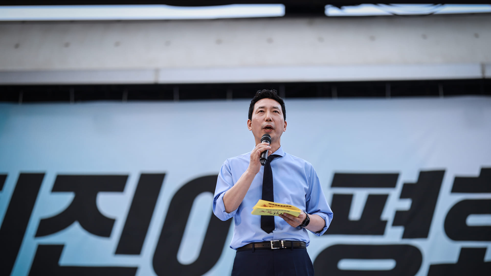 이정헌 전 기자, 서울 광진갑 출마..전주을 경쟁 치열