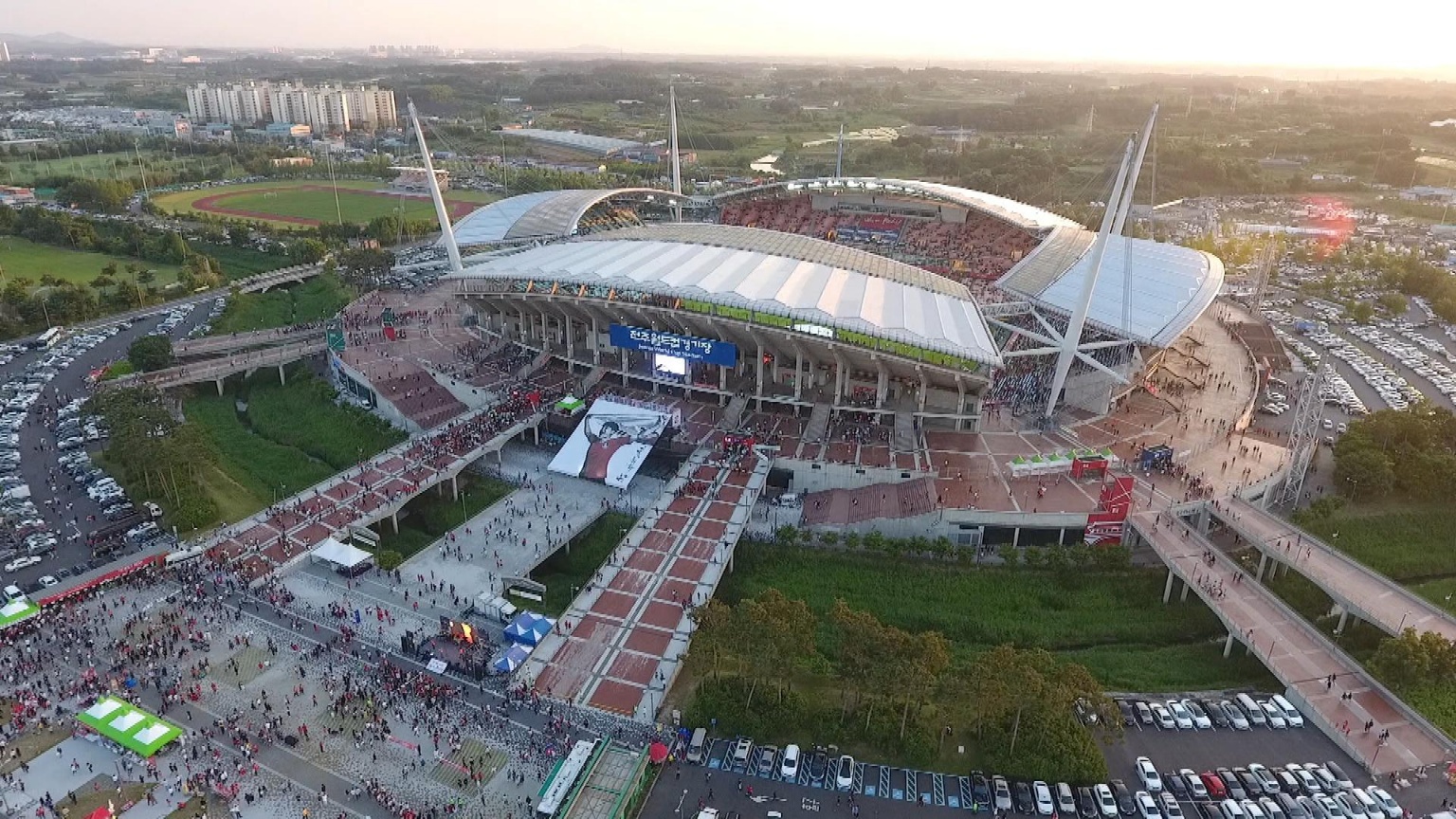 잼버리 K팝 콘서트 11일 월드컵경기장서 개최.. 축구 팬들 불만