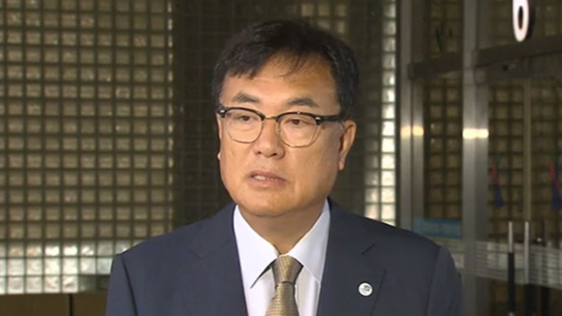 '노무현 명예훼손' 정진석 의원 징역 6개월.. 확정시 의원직 상실