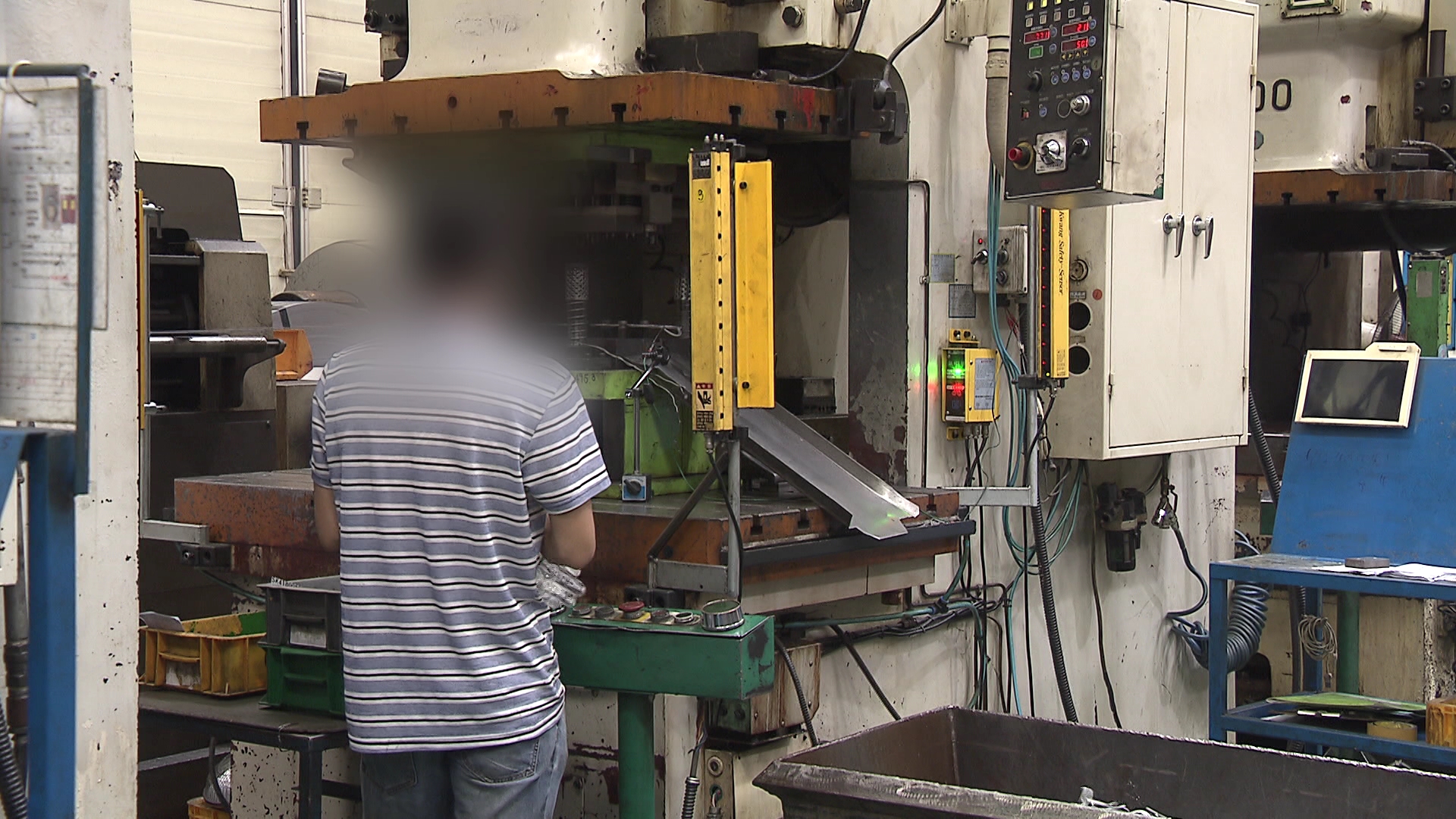 10월 2일 임시 공휴일 지정했지만..중소기업 60% 못 쉰다