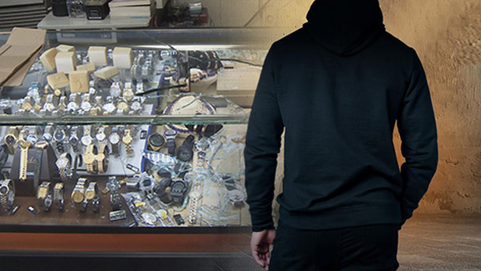 익산 금은방 유리문 깨고 침입.. 귀금속 훔쳐 도주