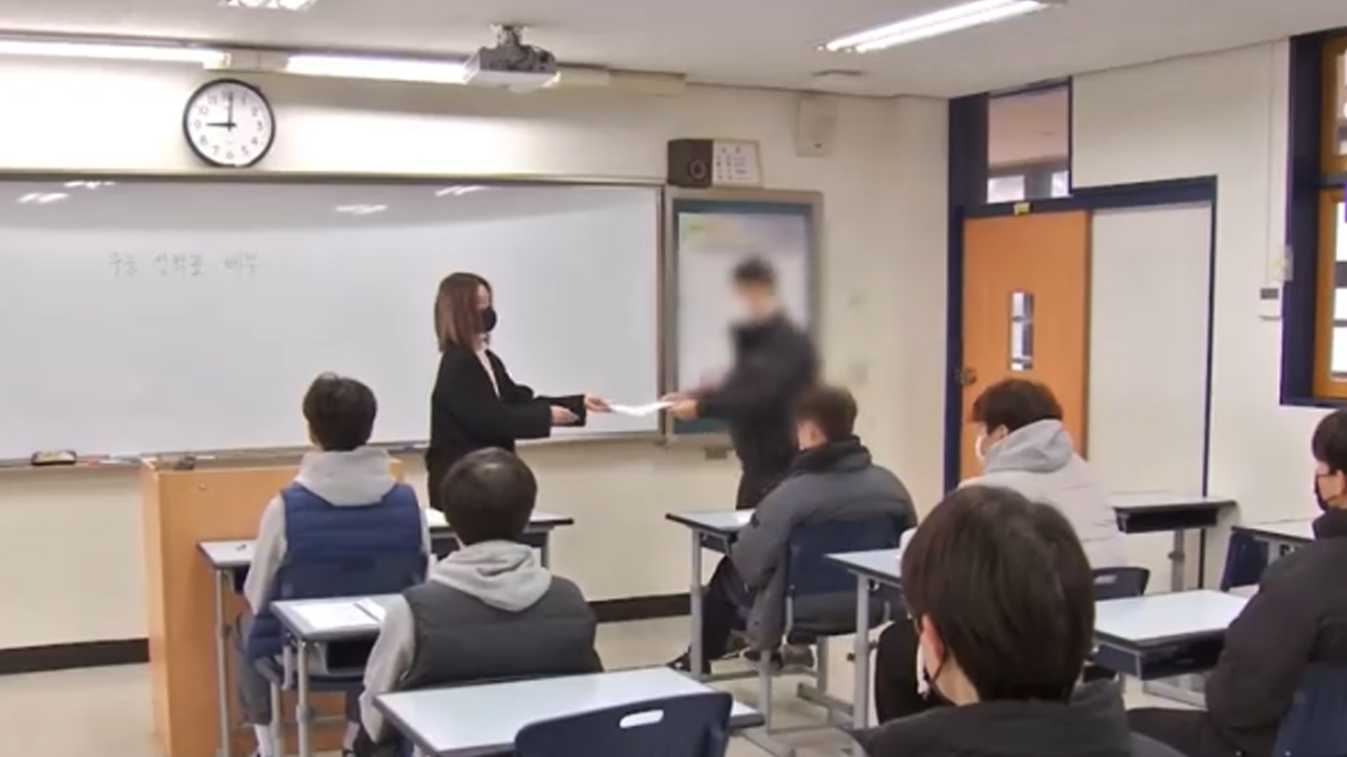 대학수능시험 성적표 배부..