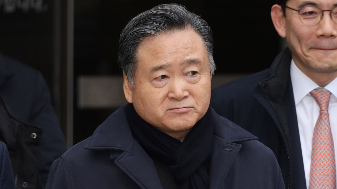 '노동조합 탈퇴 강요' 의혹 허영인 SPC 회장 체포