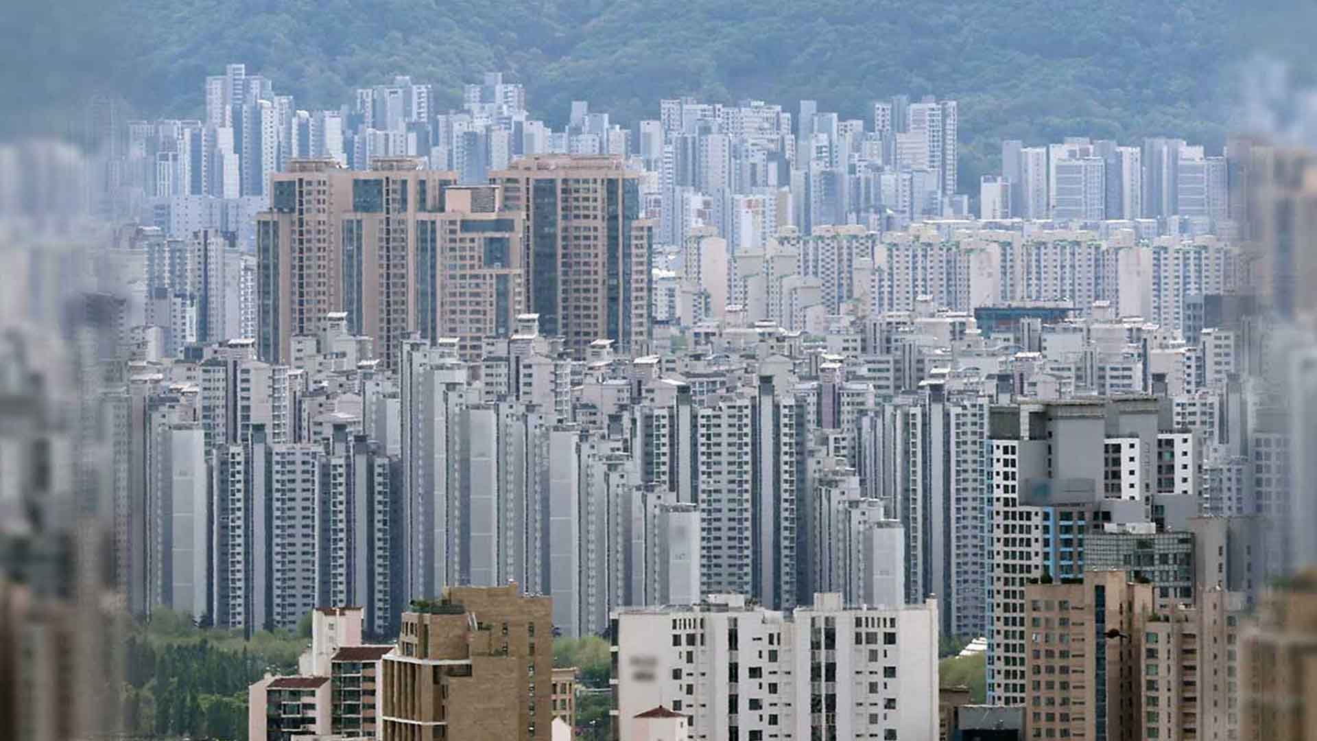 상반기 아파트 거래 절반이 9억 넘어..서초·용산·강남 순