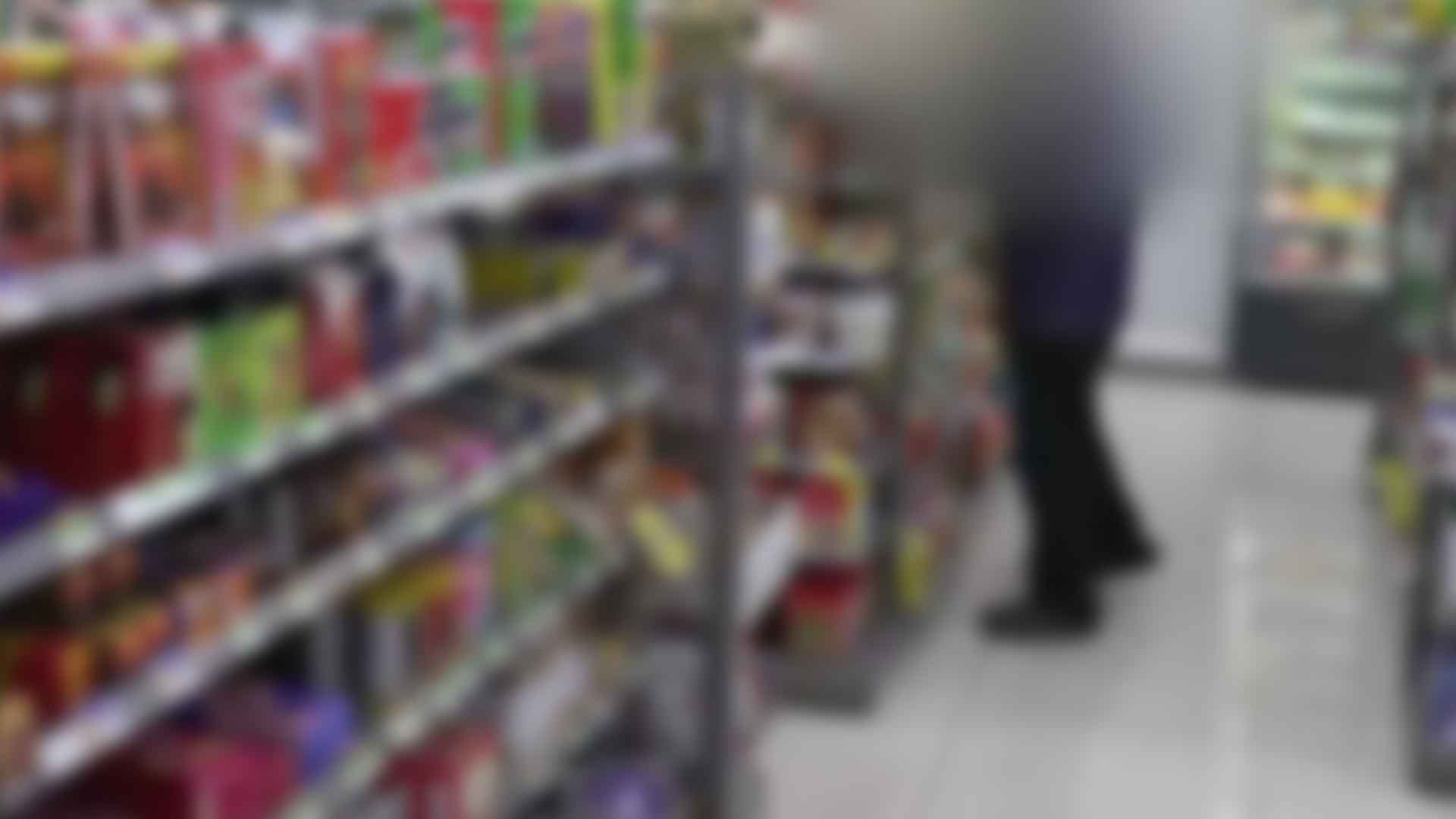 얼굴 뼈 부러져 '전치 8주'.. 편의점 직원 폭행한 40대 검거