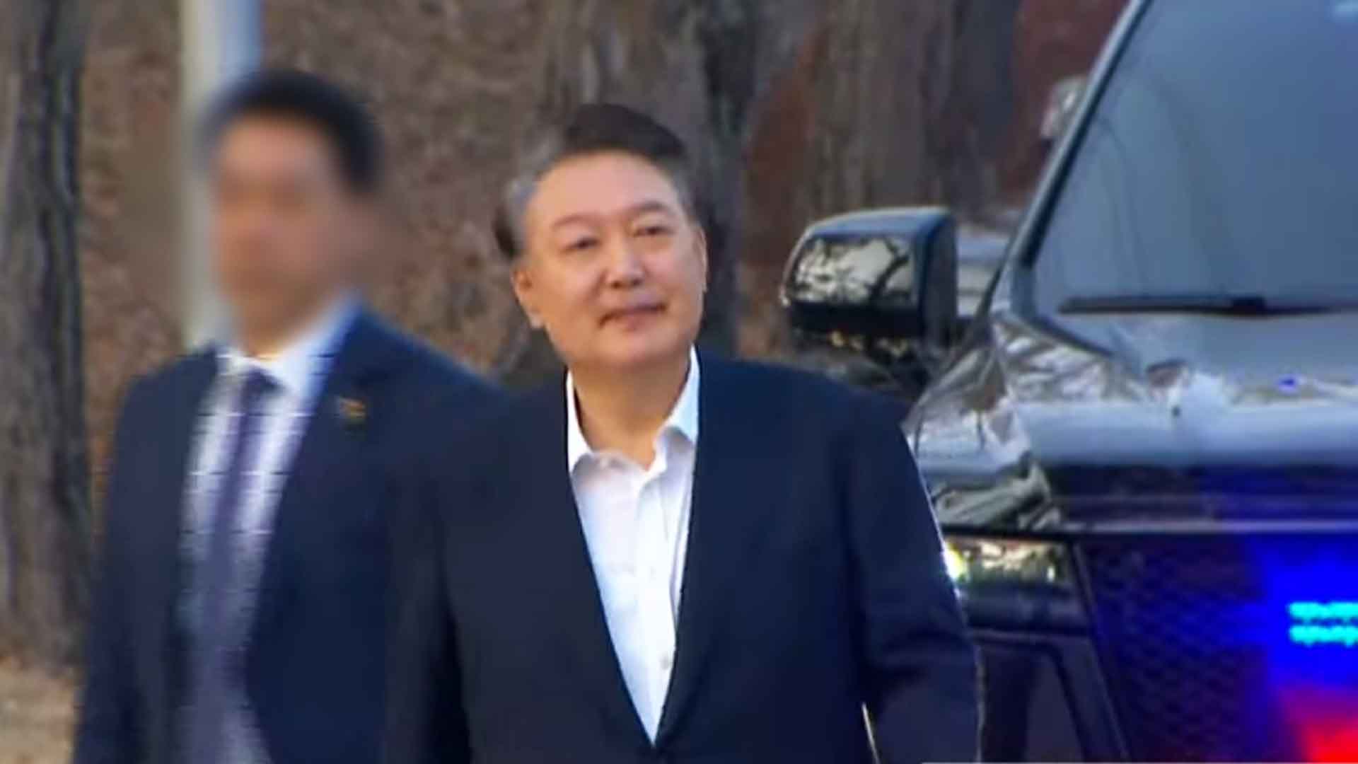 尹 대통령 석방.. 서울구치소 나와 관저 도착