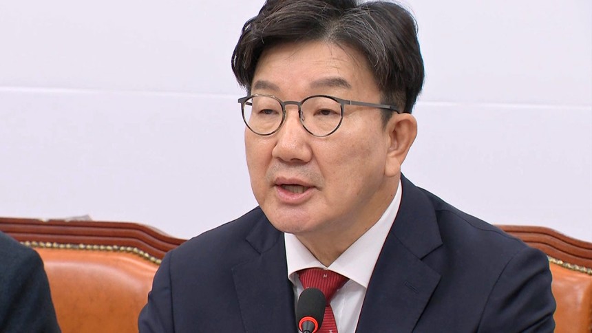 권성동 “의대 정원 다시 3058명으로 축소 방안.. 현실적으로 타당”