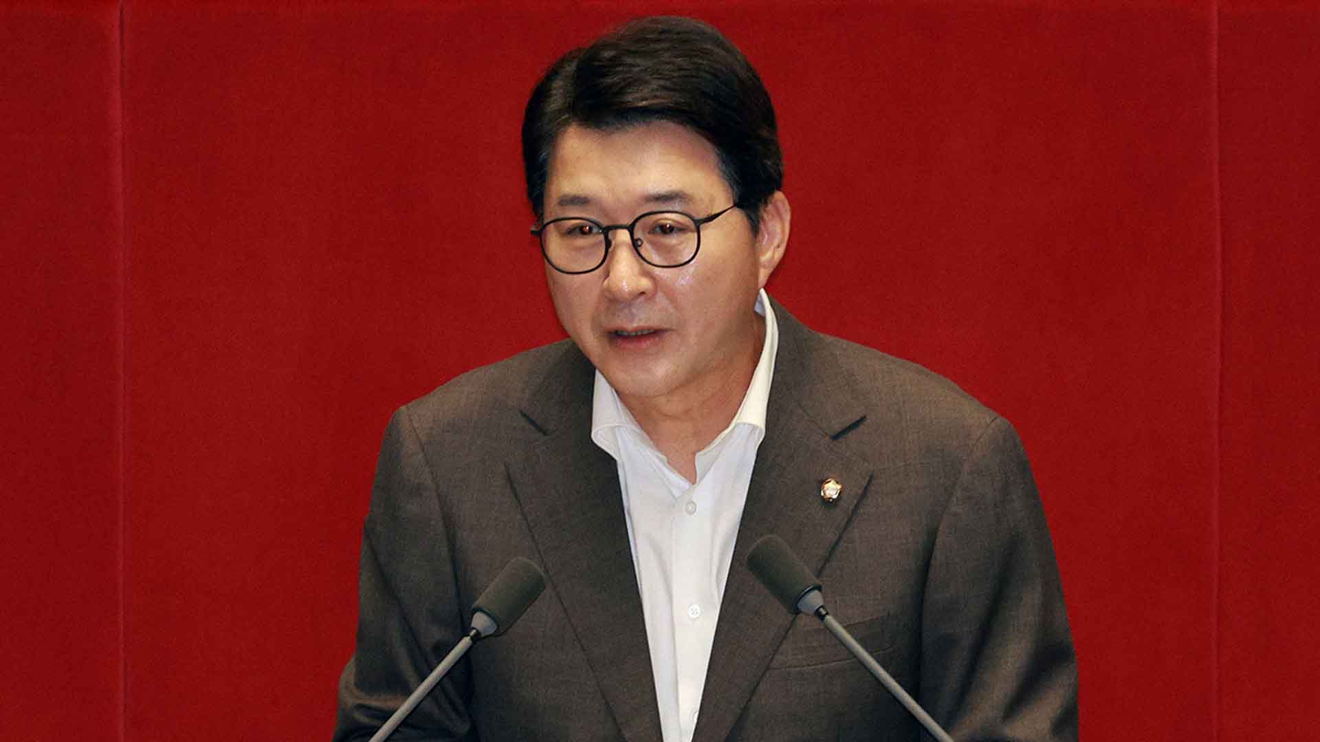 국민의힘 “尹 석방은 당연한 결정..헌재도 원점 재검토해야”
