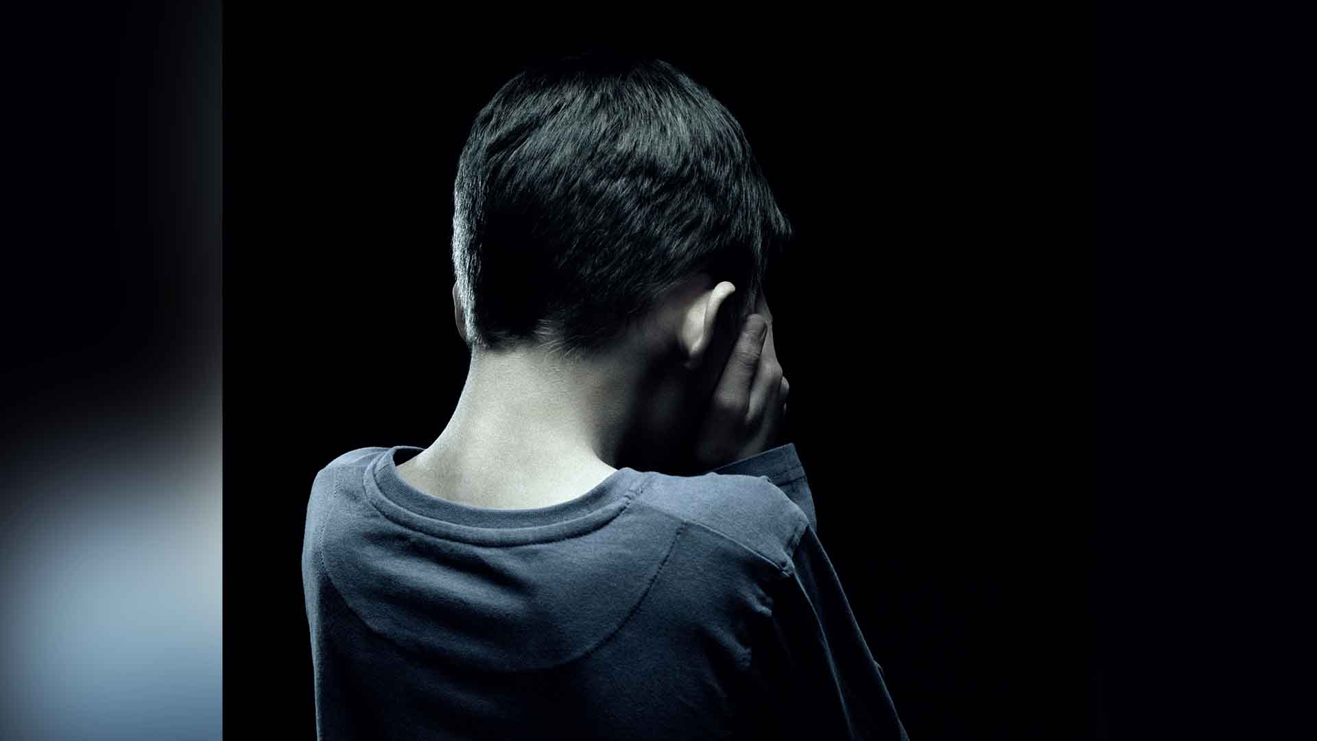 10살 아들 머리채 잡은 엄마.. 아동복지법 위반 징역형 '집유'