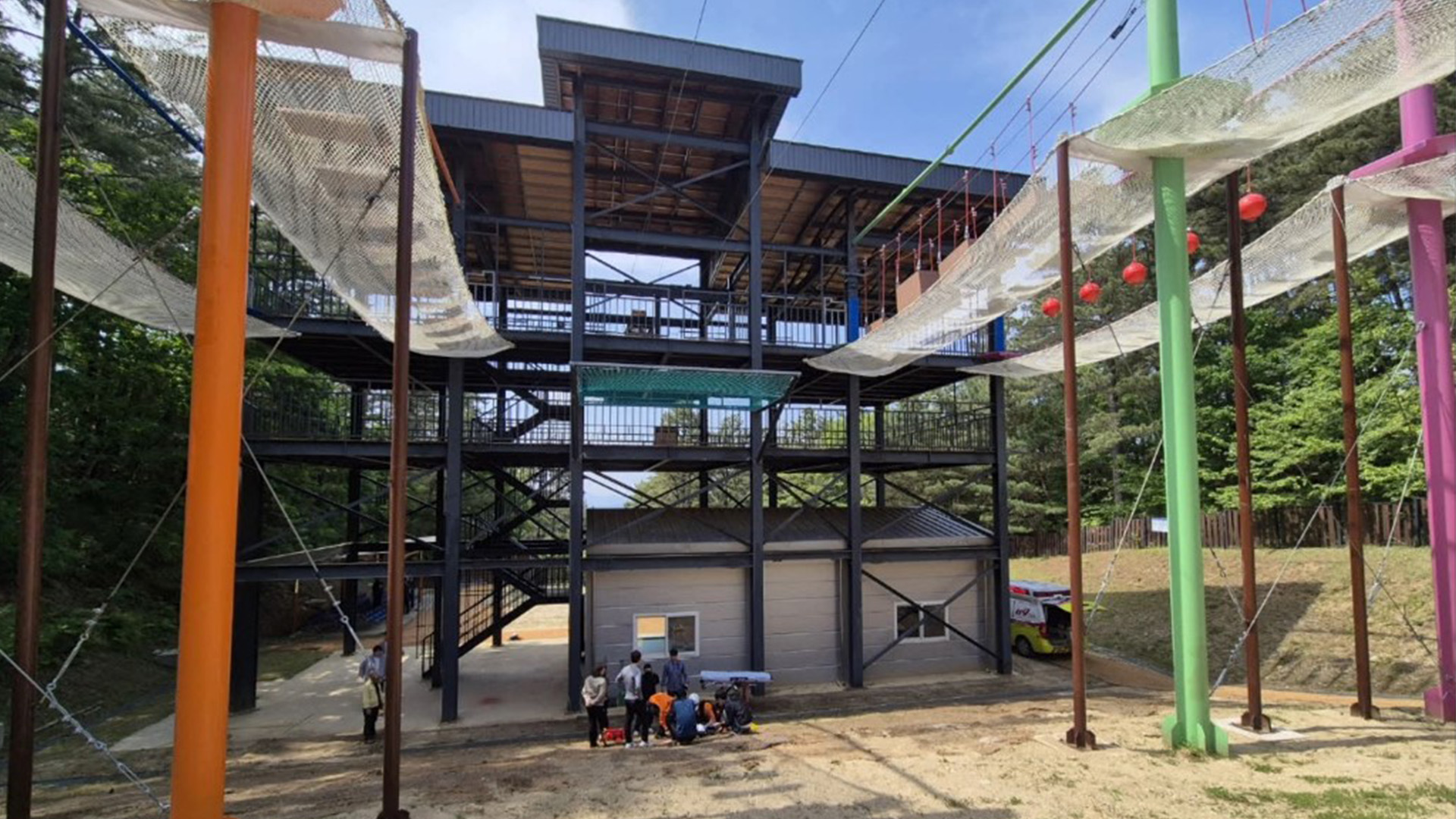 전북학생수련원서 집라인 타던 학생 12미터 아래로 떨어져