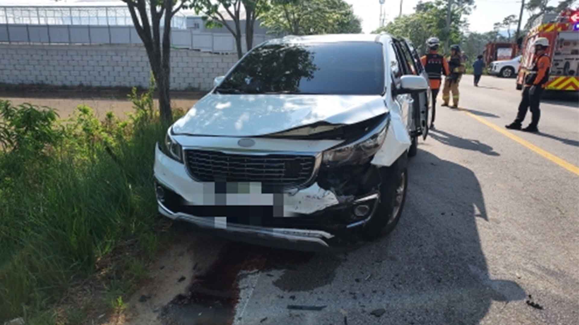 정읍 북면 차량 충돌 사고.. 1명 중상·9명 경상