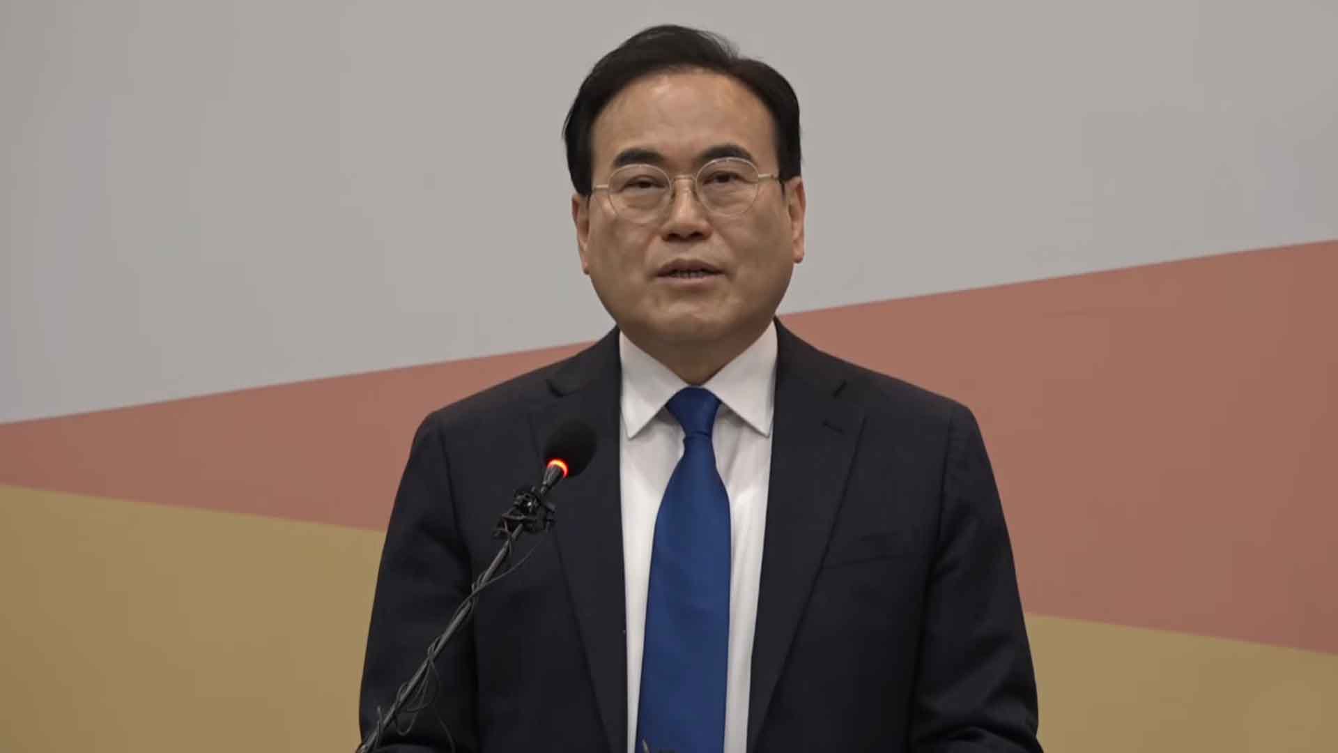 서거석 전북교육감 직무수행 평가 '11위'..긍정 '39.4%'