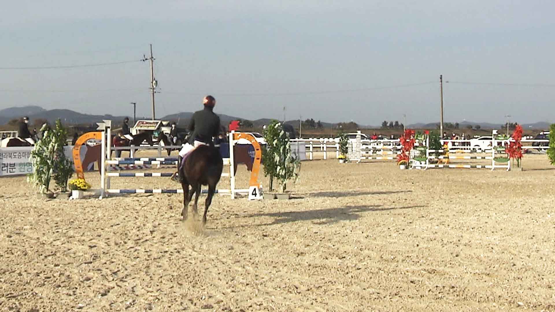 제5회 전북특별자치도지사배 전국 승마대회 장수서 개최