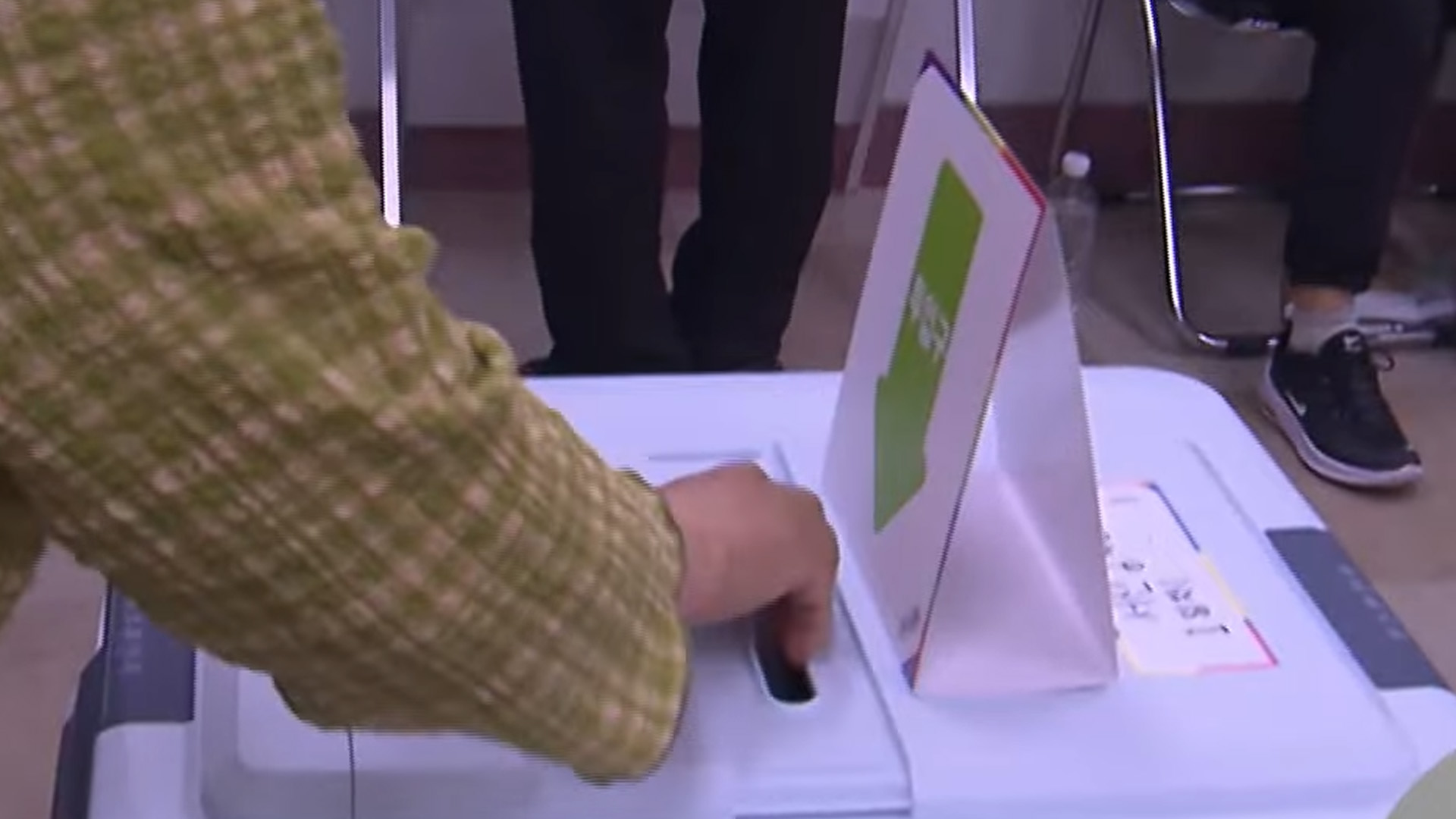 전북 대선 투표율 오후 1시 71.8%.. 전남 이어 전국 2위