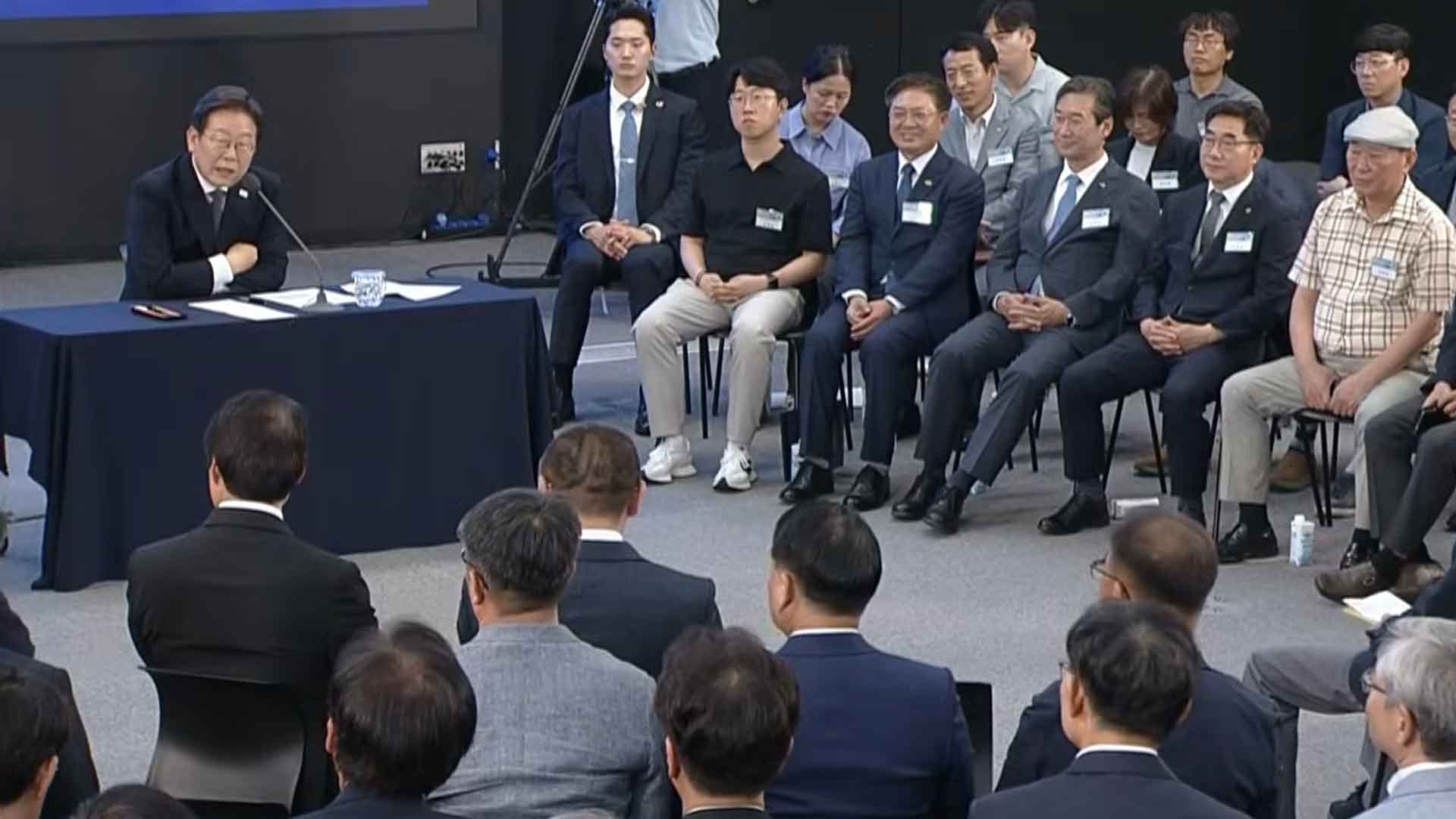 李 대통령 “수도권 온갖 문제들, 국토 효율적 사용하면 해결될 문제”