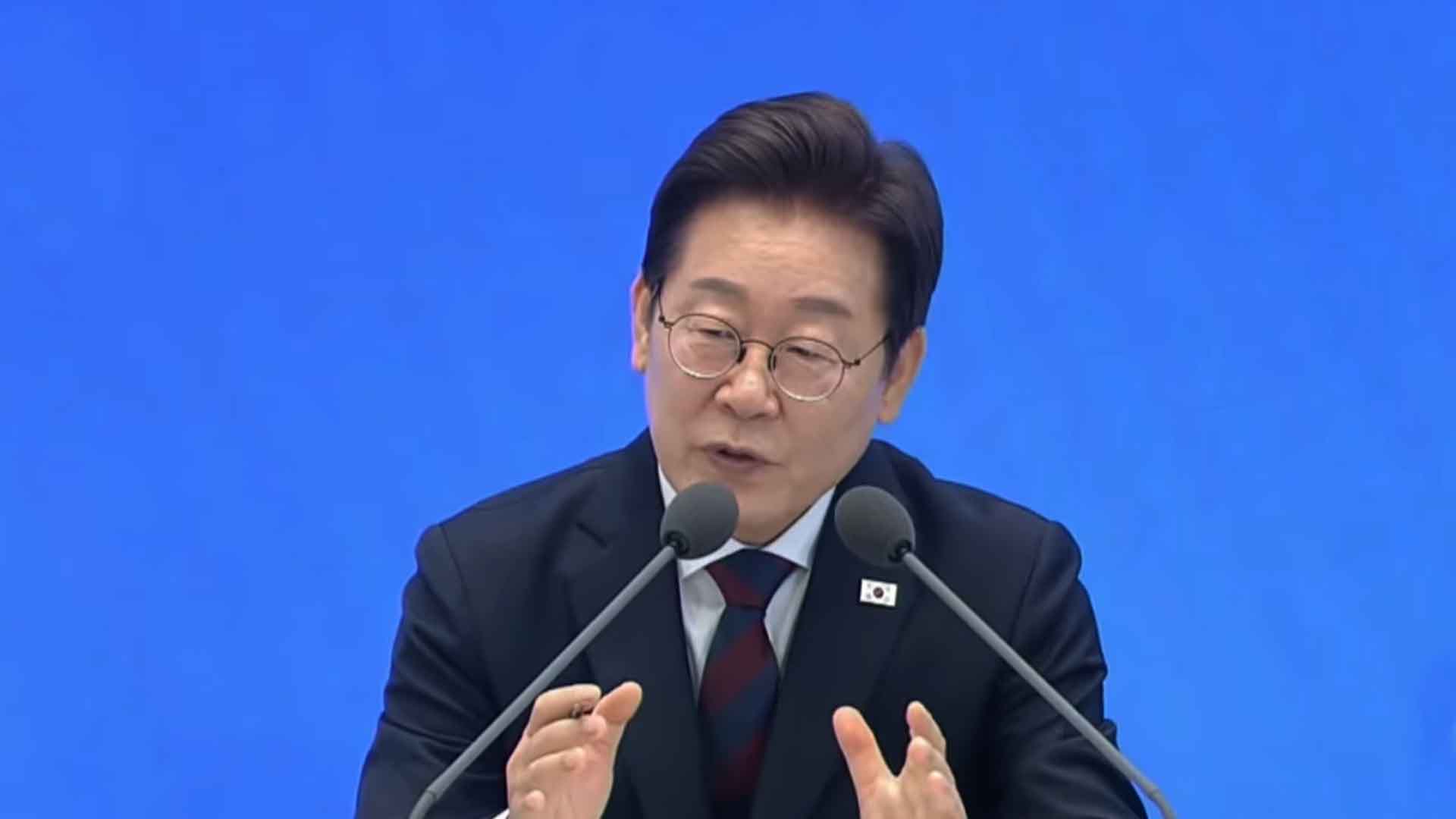 李 대통령 “야당 자주 만날 생각.. 영수회담 정례화는 고민”