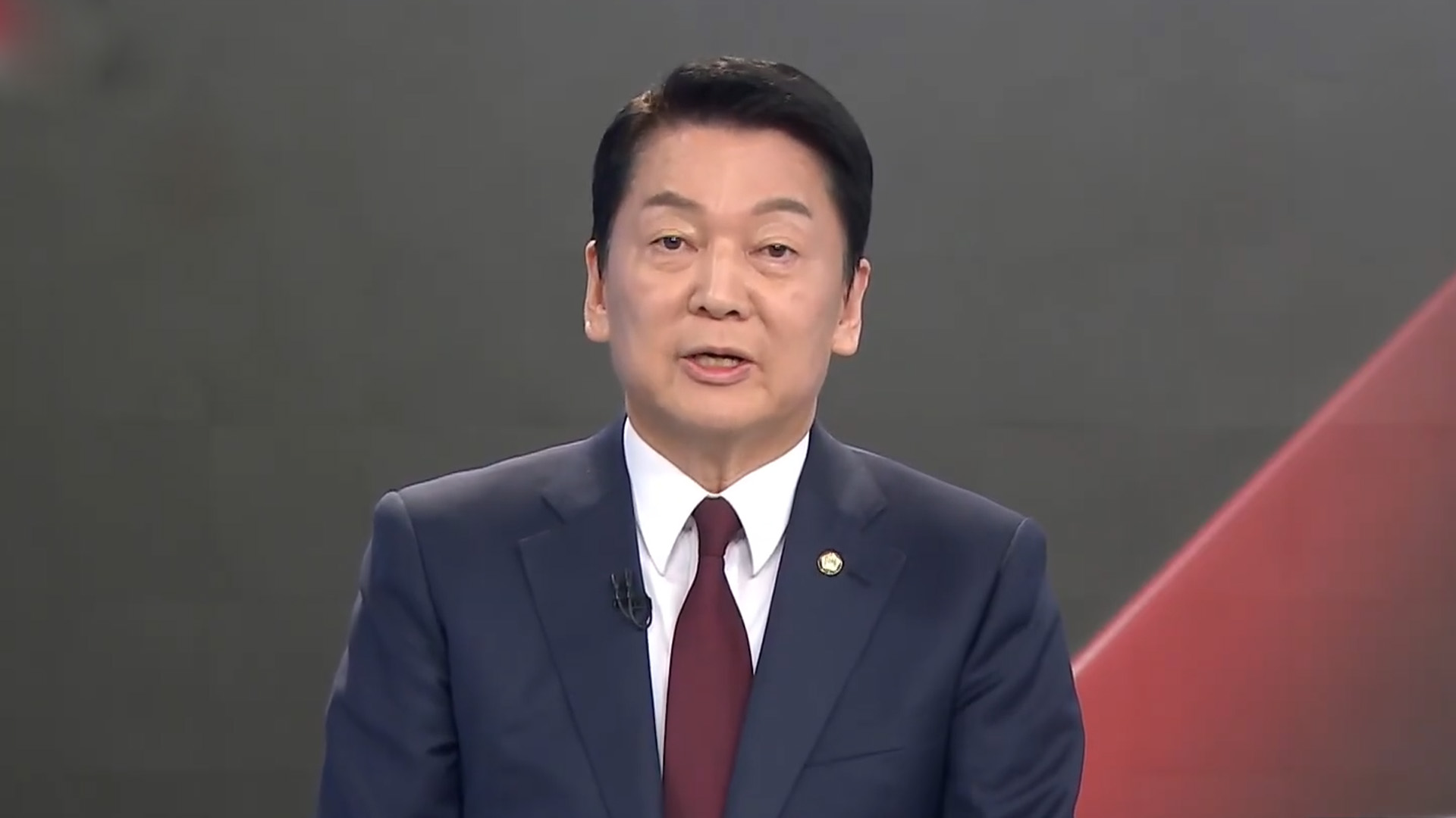 [속보] 안철수 혁신위원장 “코마 상태의 국민의힘, 살려내겠다”