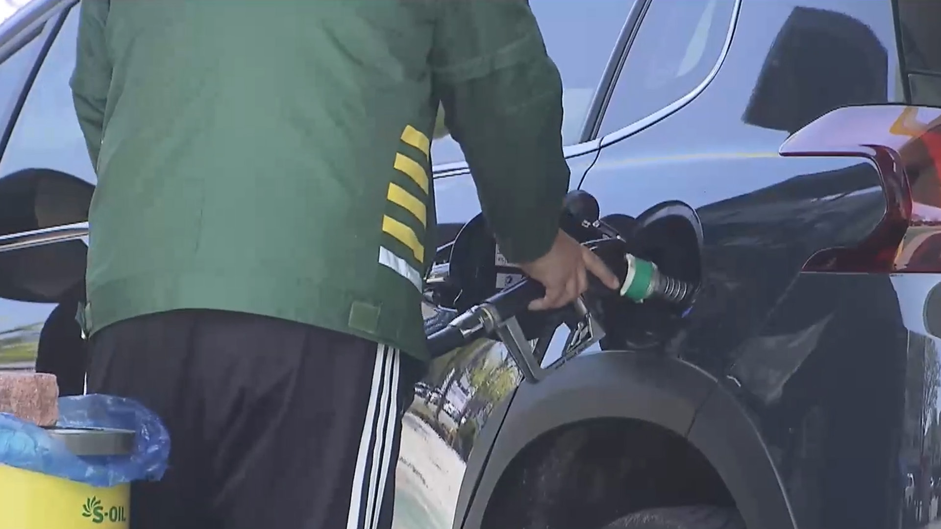 자동차 연료 두 달째 오름세.. 유류세 인하로 부담 완화