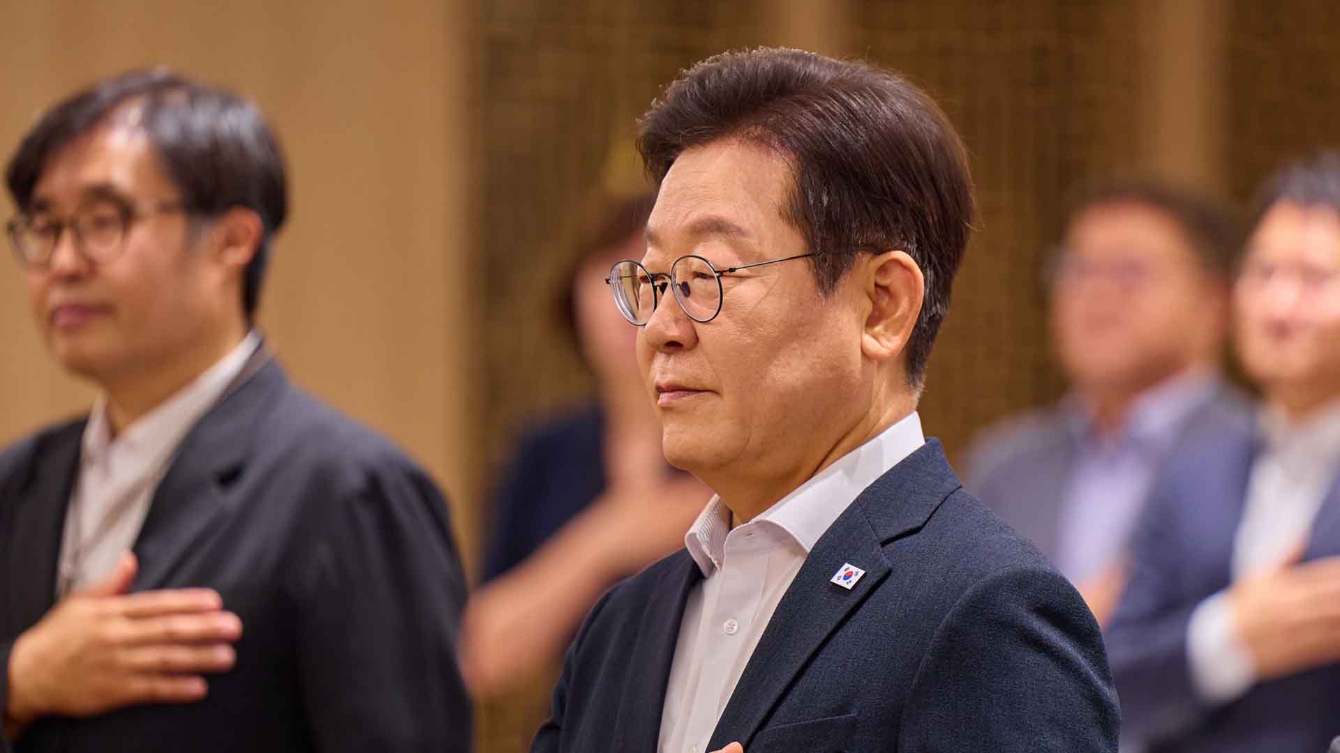 李 대통령, '잘한다' 59%·'잘못한다' 33%