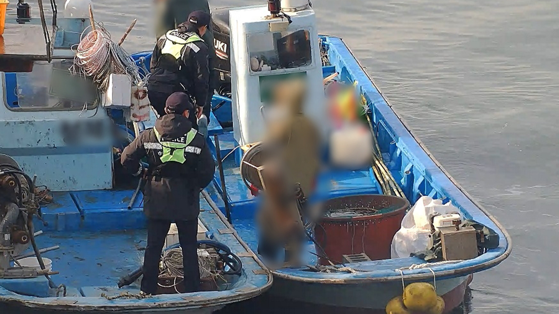 군산해경, 2인 이하 어선 구명조끼 착용 의무 계도 강화