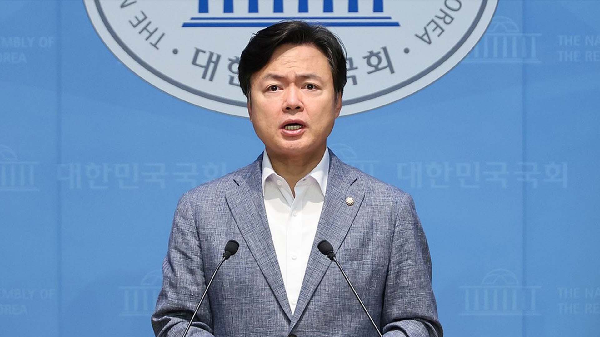 “전쟁 참사 알려준 연평도 포격.. 국힘은 외환 혐의 尹 꽁무니 따라”