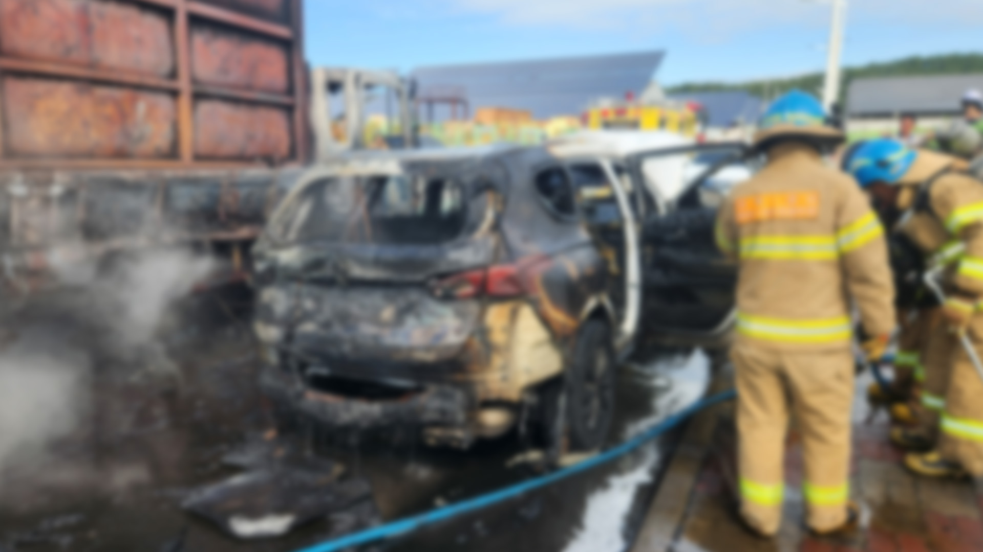 겨울철 차량 화재 대부분 기계·전기적 원인.. 사전 정비 필요