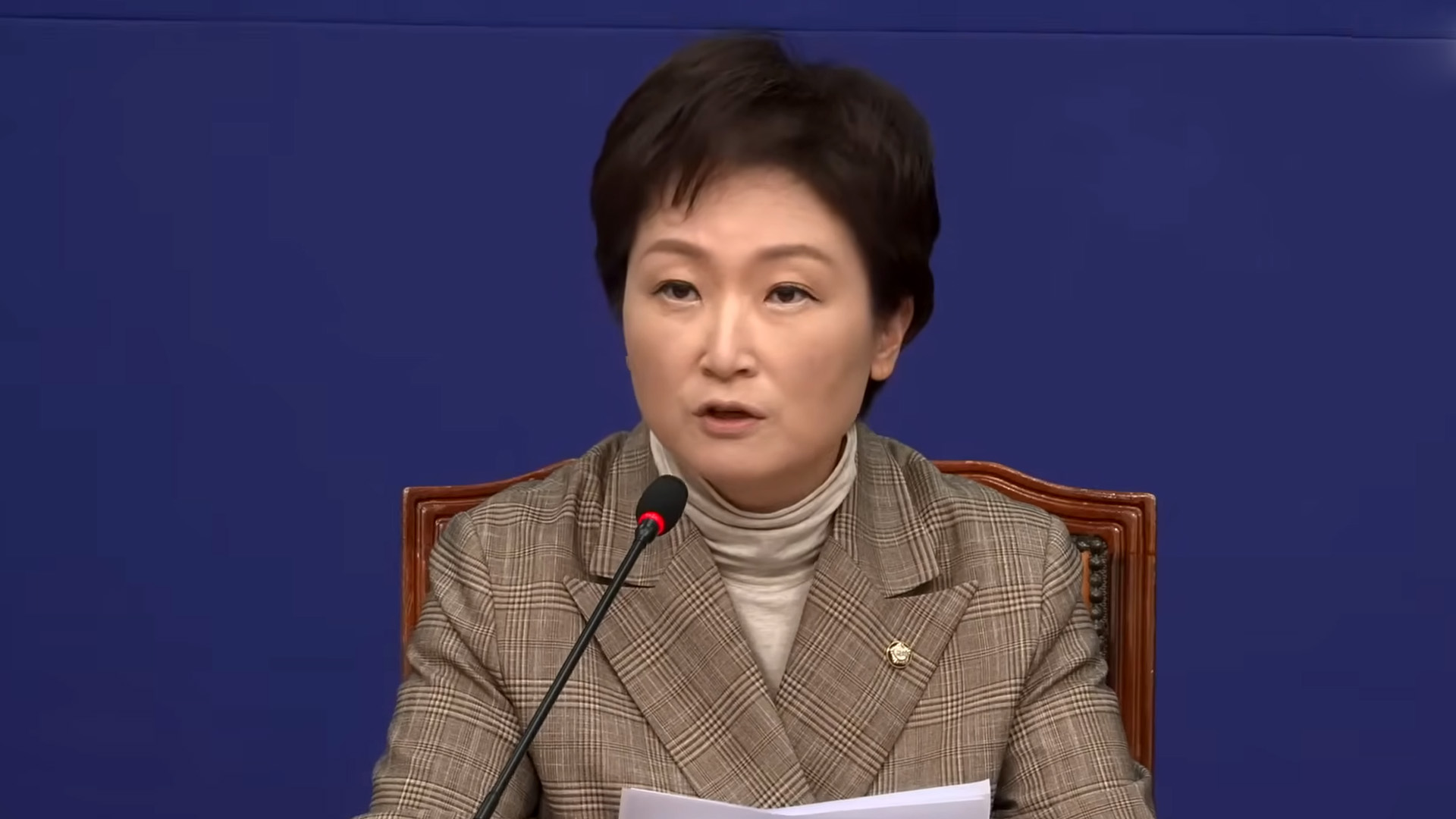 이언주, 조진웅 옹호 목소리에 