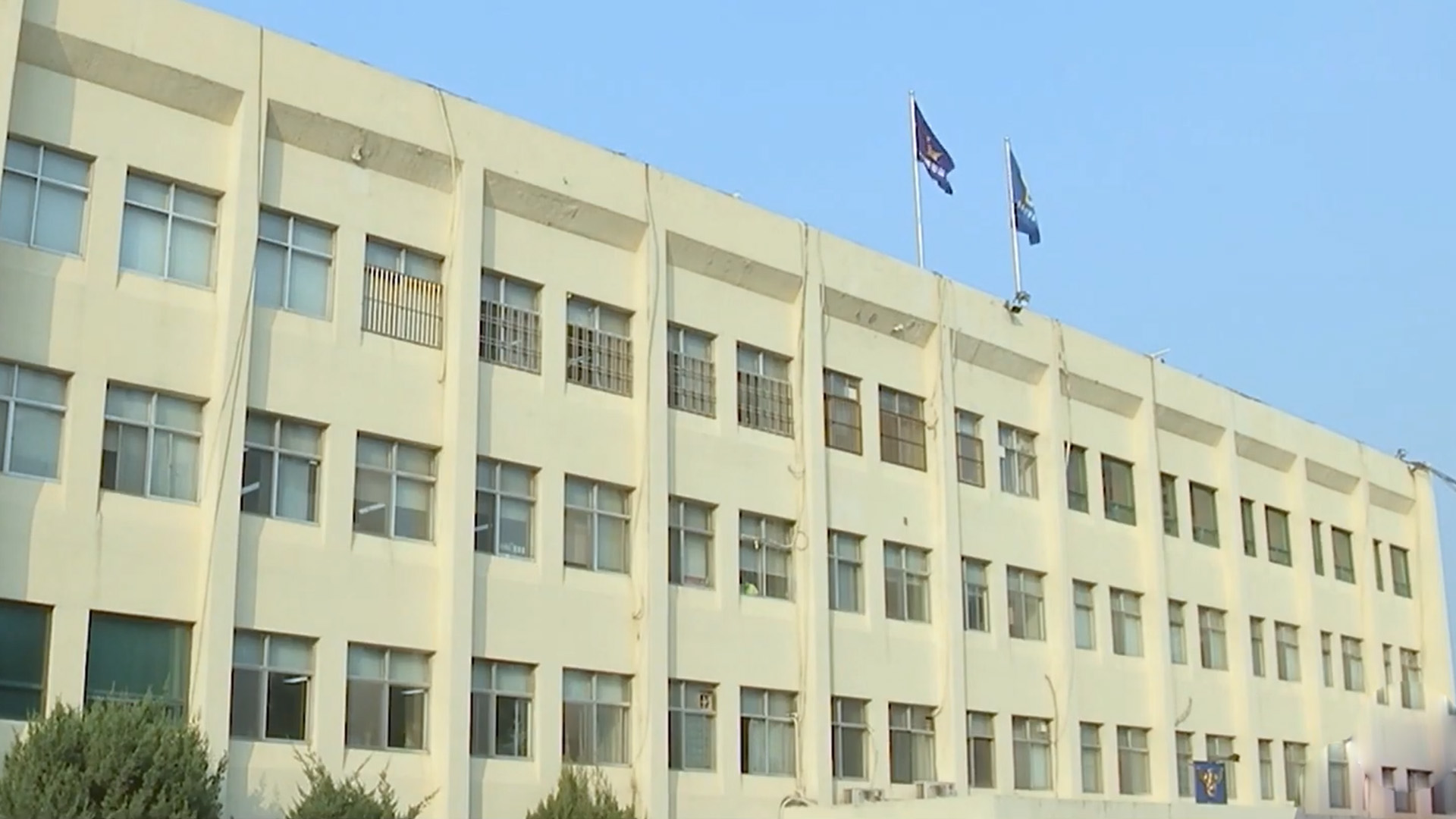 중앙선 넘어 충돌 사고로 日 아기 사망.. 택시기사 '송치'