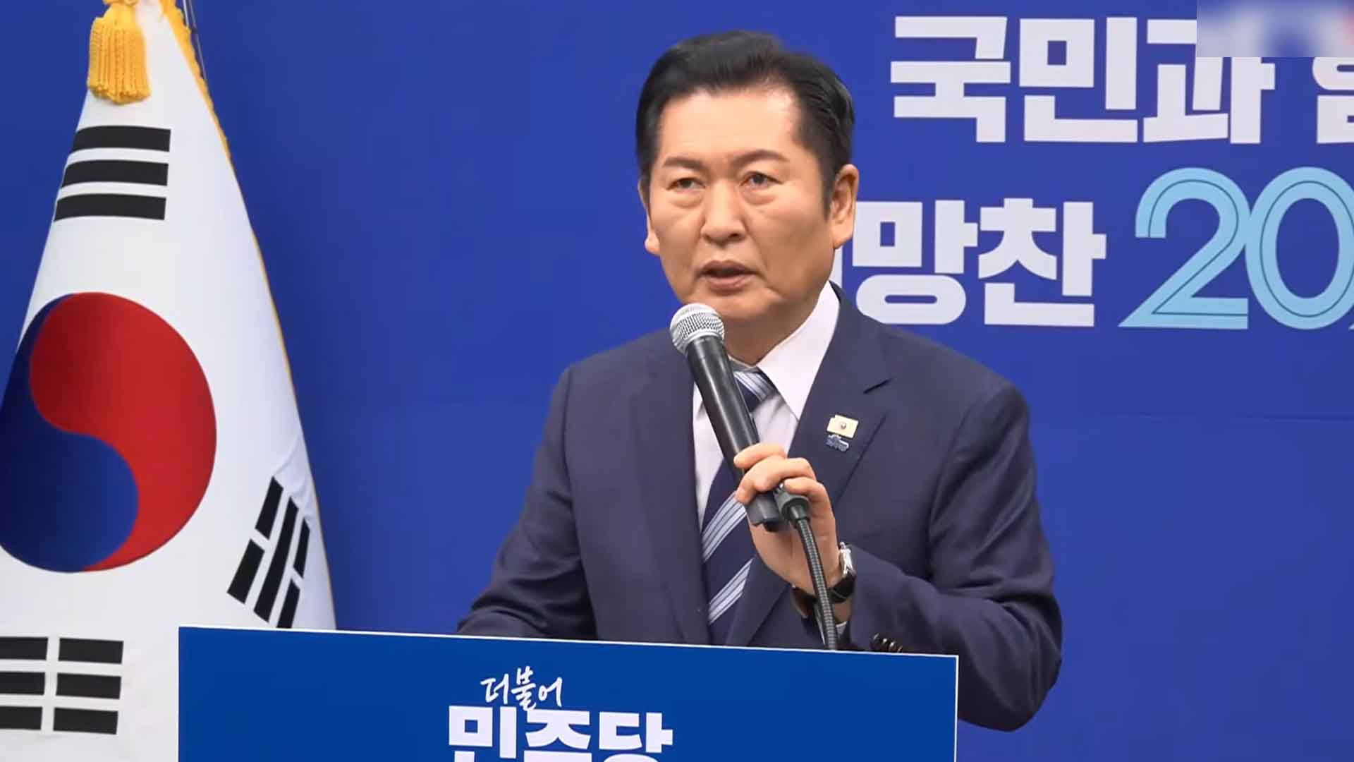 정청래, 조국혁신당에 '합당' 제안.. 