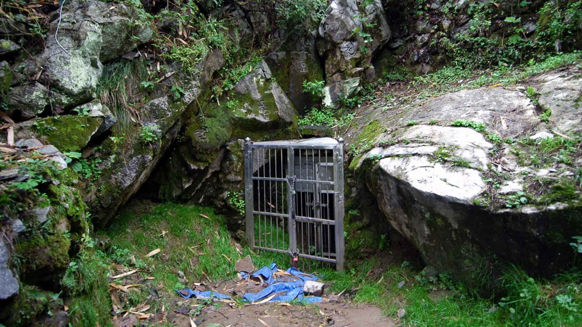 훼손으로 폐쇄됐던 익산 천호동굴, 활용·보존 방안 모색