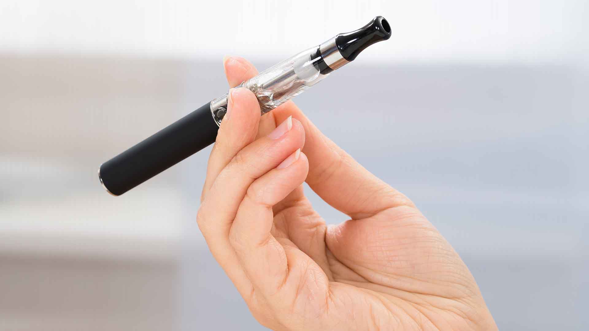 '전자담배'도 금연구역 내 사용 금지..오는 24일부터 시행