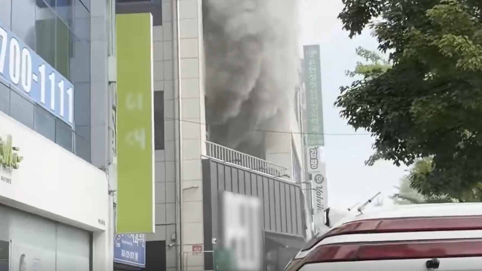 전주 중화산동 상가건물 화재.. 5천만 원 재산피해